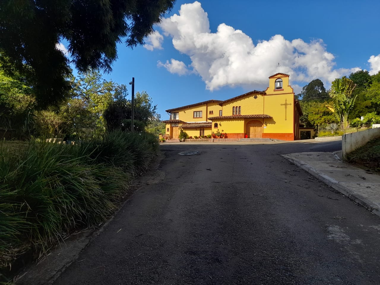 Casa de retiros Santa Cruz, Medellín